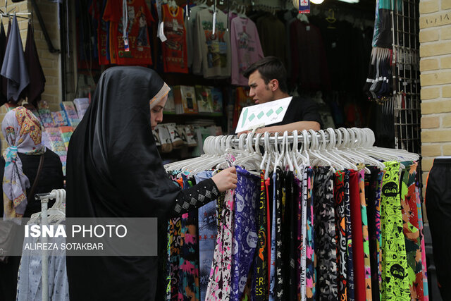 روند نابرابر عرضه و تقاضا در بازار پوشاک همچنان ادامه دارد