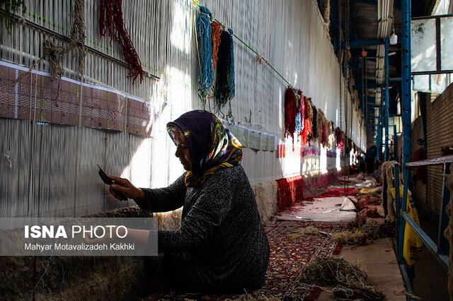 سهم 5 درصدی کرمانشاه از تولید فرش دستباف کشور