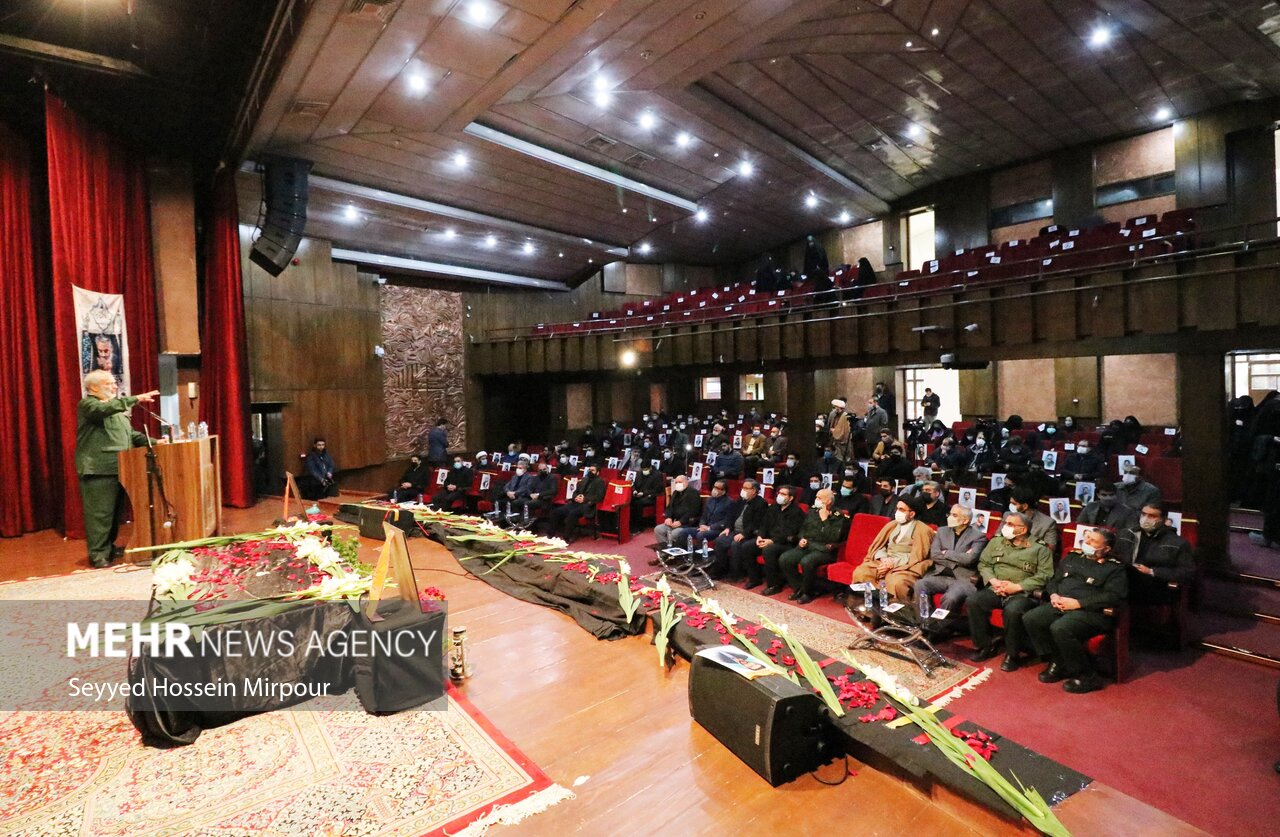 دومین سالگرد شهادت سردارشهید سلیمانی در دانشگاه فردوسی