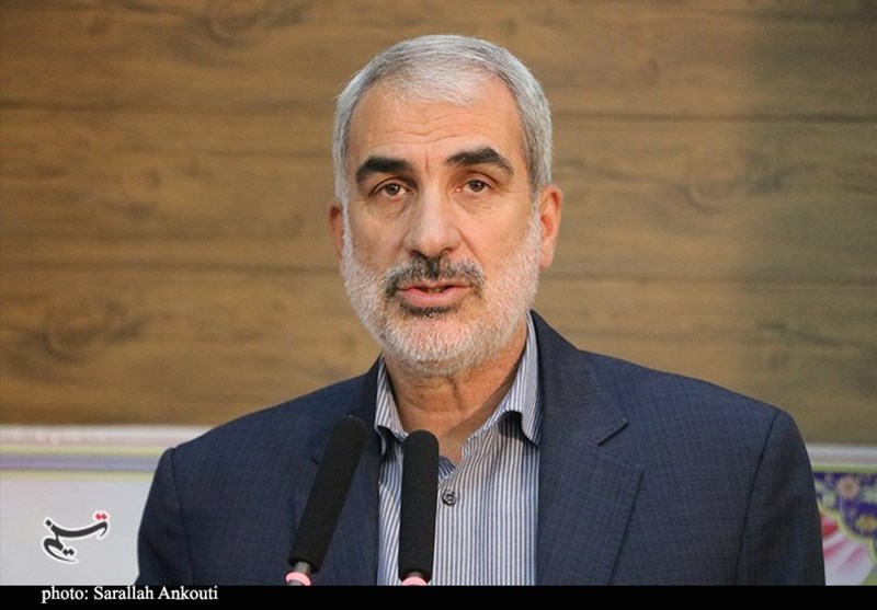 وزیر آموزش و پرورش: بازنگری کتب درسی در حال انجام است