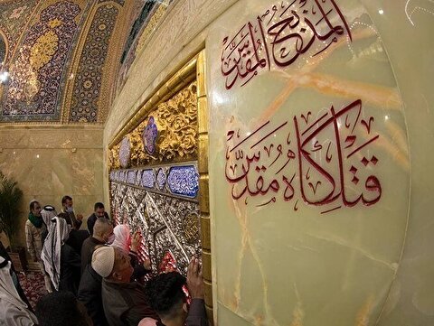 چرا قاتلین امام حسین(ع) را لعن می‌کنیم؟