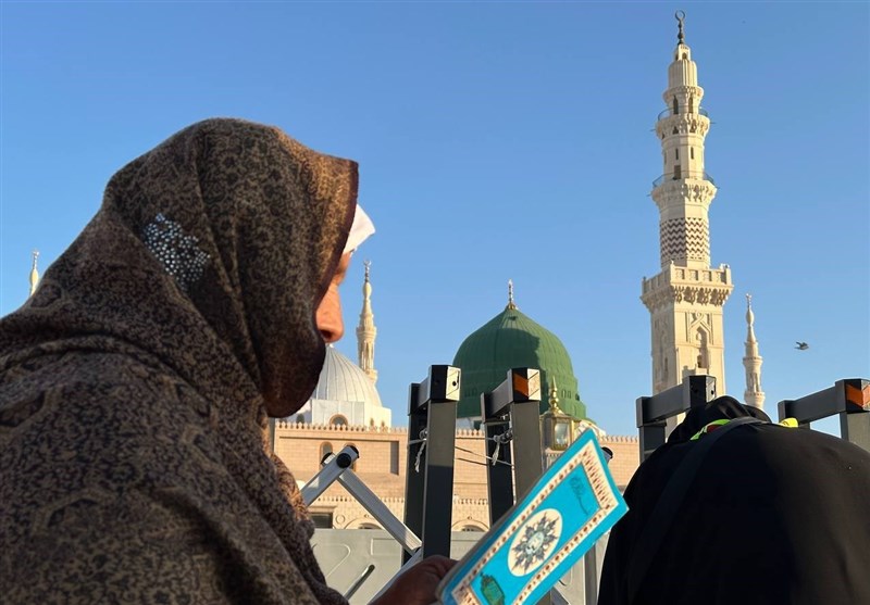 +اشک و دعا زیر آفتاب مدینه؛ لحظه‌های ناب در حریم پیامبر (ص)