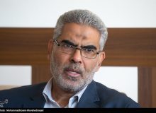 نامه عضو کمیسیون اقتصادی مجلس به عارف درباره سیاست‌های ارزی