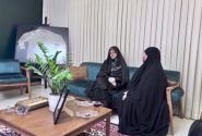 حضور زهرا پزشکیان در منزل شهید حاجی‌زاده