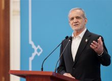 ادای احترام پزشکیان به اقبال لاهوری