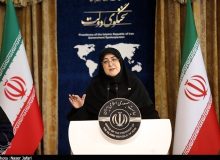 مهاجرانی: جنگ و مذاکره ابزارهای راهبردی دولت است