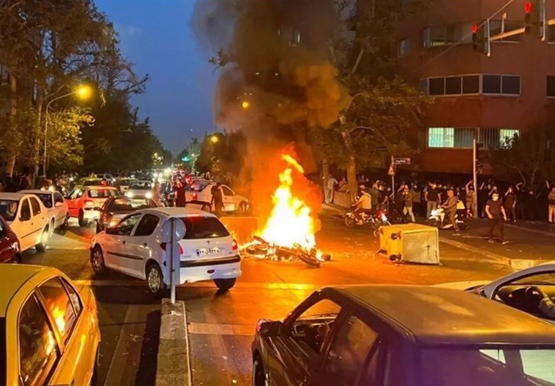 بازآرایی اقتدار؛ تحلیلی بر اتفاقات 1401 و تأثیر آن بر فهم سیاست و جامعه ایران