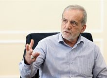 پزشکیان: بنگاه‌های تولیدی برای کارگران خانه بسازند